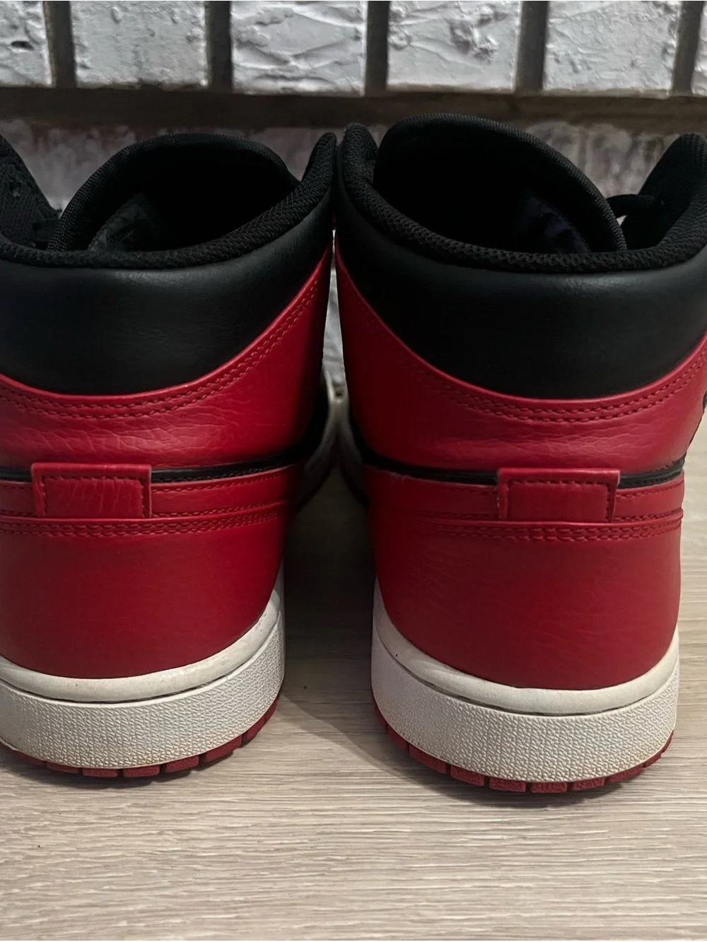 Jordan Men's Black and Red High-Top Basketball Sneakers